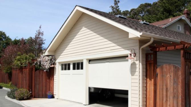 How to build a garage correctly from boards How to build a frame for a garage from timber