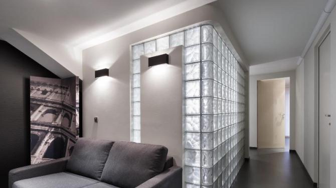 Použitie sklenených tvárnic v interiéri a vlastnosti inštalácie materiálu Použitie sklenených tvárnic v letnej chate